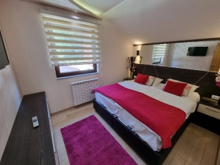 20230830_120352_copy_800x600